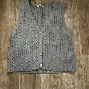 Abercrombie & Fitch Gray Cable Knit Cardigan Vest
